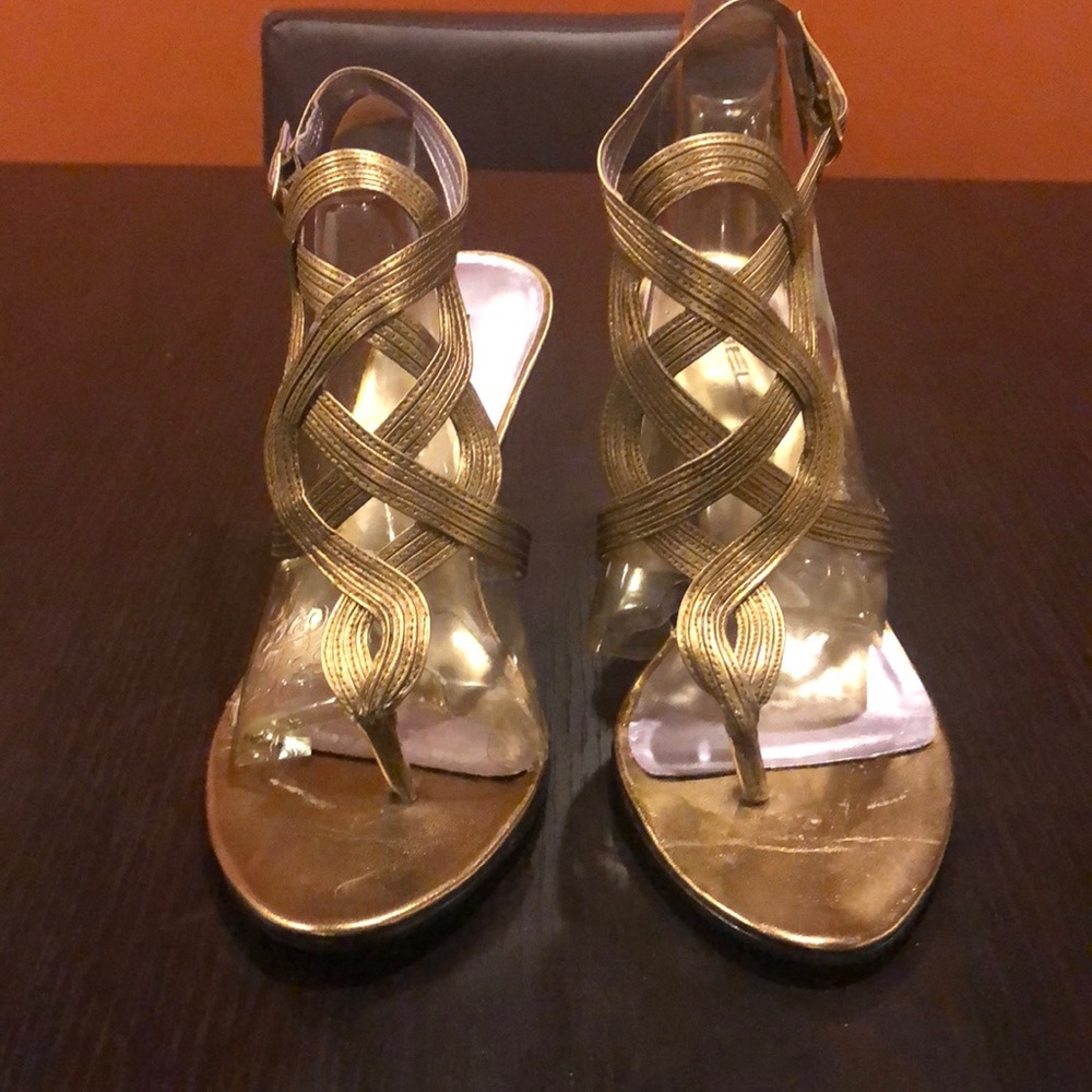 Women heels